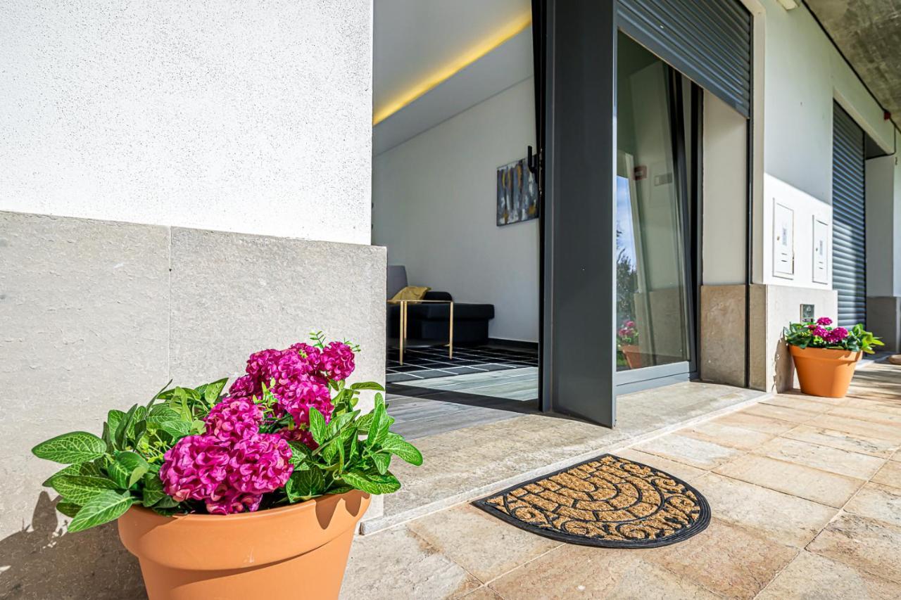 Garden Apartment Dona Amelia Abrantes Bagian luar foto